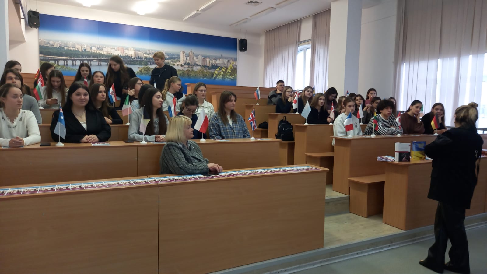 Лекція фахівця-практика в рамках роботи Центру компетентностей «Дипломатично-протокольна служба»