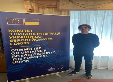 Студенти ІV курсу освітньої програми «Регіональні студії» завершили виробничу практику (консульська робота) та переходять до наступного етапу виробничої практики (інформаційно-аналітичної) Студенти ІV курсу освітньої програми «Регіональні студії» завершили виробничу практику (консульська робота) та переходять до наступного етапу виробничої практики (інформаційно-аналітичної)